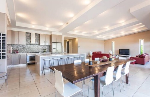 Torquay House | The Wentworth, Torquay