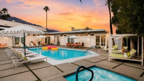 Tahquitz River Estates Hotel | The Wesley by AvantStay