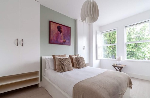 West Ealing Apartment | The West Ealing Villa