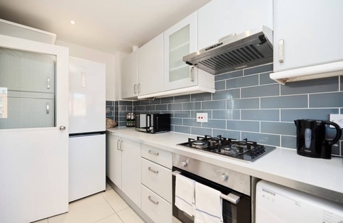 West Hampstead Apartment | The West Hampstead Base - Central 2BDR Apartment