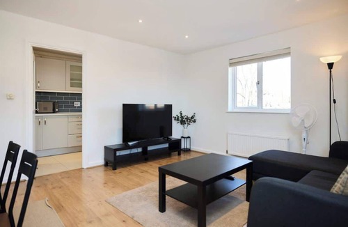 West Hampstead Apartment | The West Hampstead Base - Central 2BDR Apartment