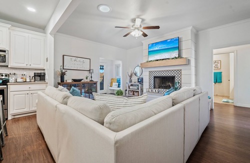 Lubbock House | The West Texas Oasis |10 mins from Texas Tech|