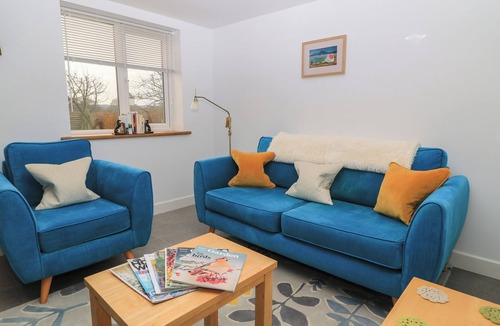 Potterne Cottage | The West Wing