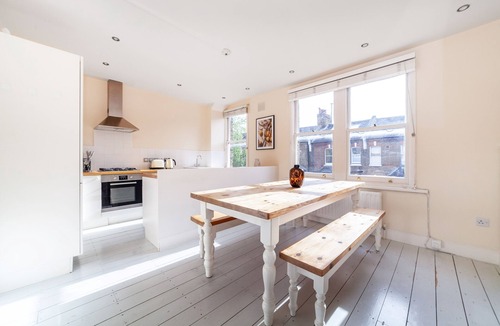 Harrow Road Apartment | The Westbourne Park Collection