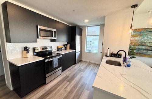 White Plains Apartment | The Westchester Experience. Free parking!