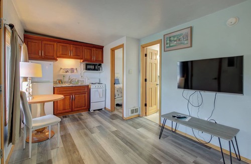 Ocean Shores Hotel | The Westerly Motel