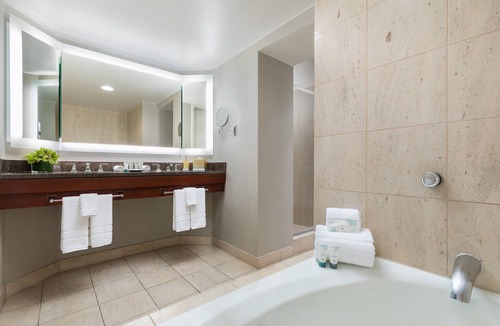 Downtown Long Beach Hotel | The Westin Long Beach