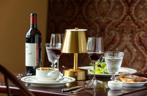 Weston Hotel | The Weston Hotel