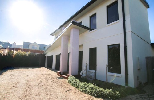 Warrnambool House | 'The Wetlands'