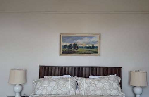 Fort Bragg Hotel | The Whale Watch Suite at The Grey Whale Inn