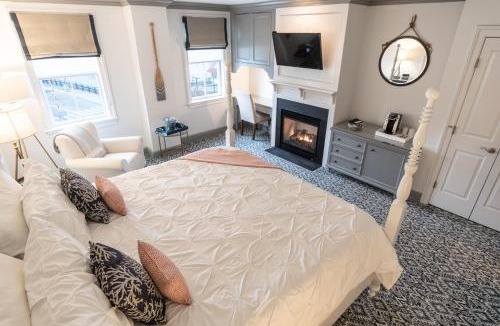 Mystic Hotel | The Whaler's Inn