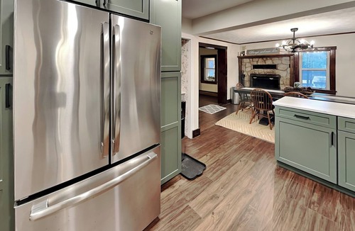 Thayerville Cottage | The Whiskey Barrel Lodge by Taylor Made Deep Creek