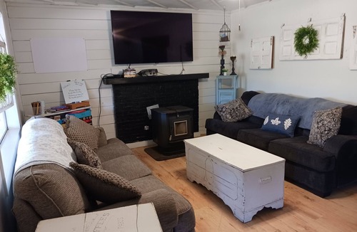 Hatton Other | The Whiskey Peak Farmhouse Retreat