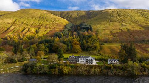 Letterfinlay House | The Whispering Pine Lodge