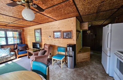 Inger Resort | The Whispering Sprucenn