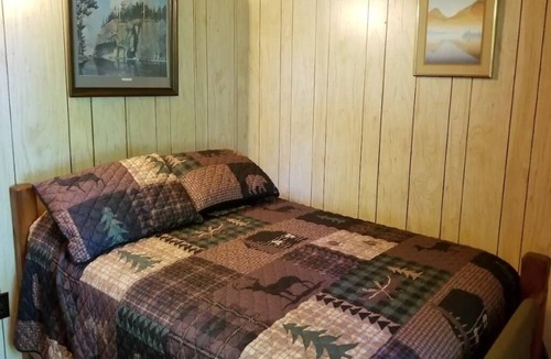 Inger Resort | The Whispering Sprucenn