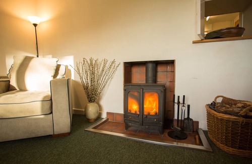 Elgin Cottage | The White Cottage