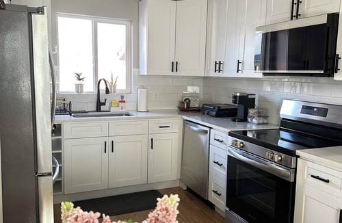Northglenn House | The white gem
