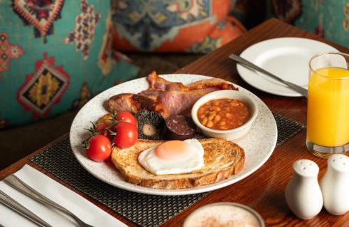 Saddleworth Hotel | The White Hart at Lydgate