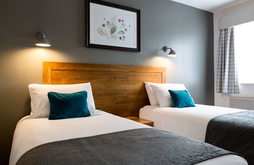 Chalfont St Giles Hotel | The White Hart by Chef and Brewer Collection