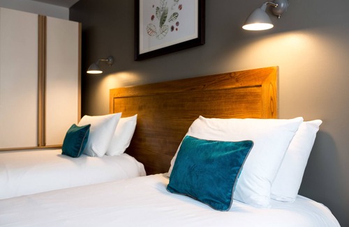 Chalfont St Giles Hotel | The White Hart by Chef and Brewer Collection