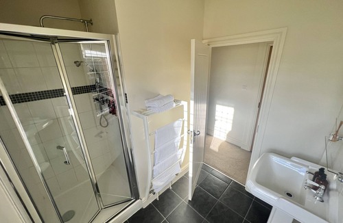 Holybourne Hotel | The White Hart