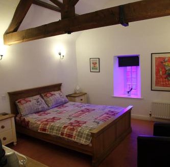 Sherington Hotel | The White Hart