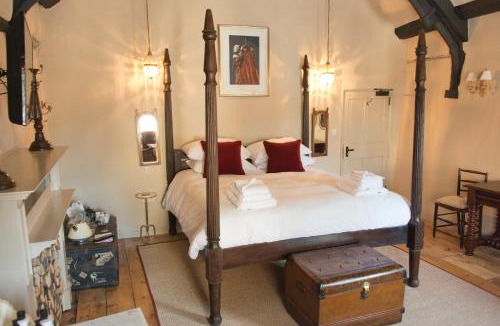 Somerton Hotel | The White Hart