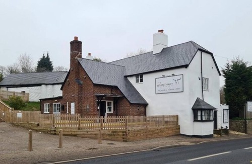 Wilmington Bed & Breakfast | THE WHITE HART INN