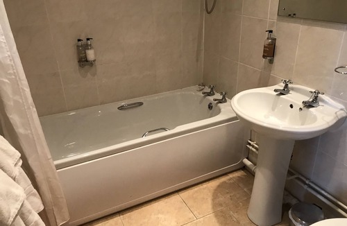 Beyton Hotel | The White Horse