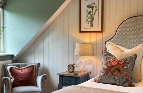 Chilgrove Hotel | The White Horse