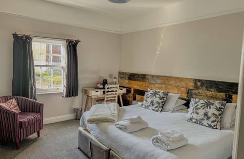 Leiston Hotel | The White Horse Hotel