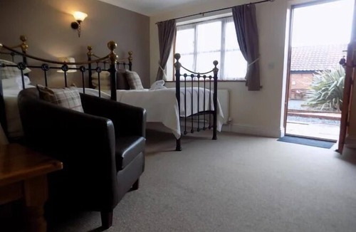 Ridgewell Bed & Breakfast | The White Horse Inn