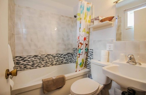 North River Hotel | The White Horse Motel