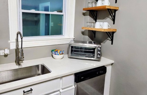 Midtown House | The White House 2 BR 1 BA