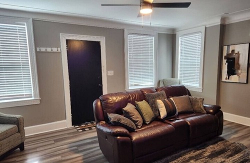 Midtown House | The White House 2 BR 1 BA