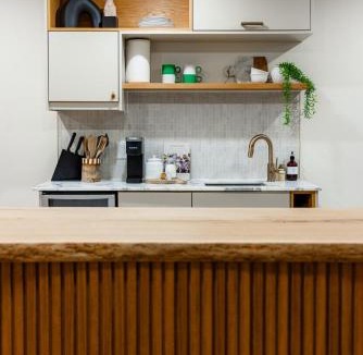 Caledonia House | The White House