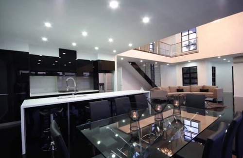 Echuca House | The White House Echuca