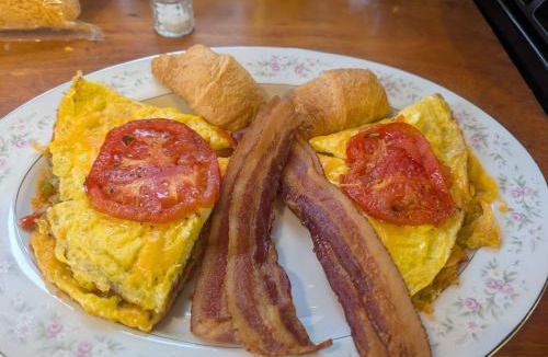 Cooperstown Bed & Breakfast | The White House Inn