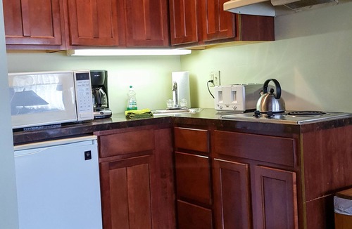 Cooperstown Bed & Breakfast | The White House Inn