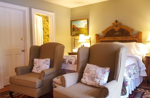 Cooperstown Bed & Breakfast | The White House Inn