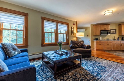 Wilmington Hotel | The White House Inn