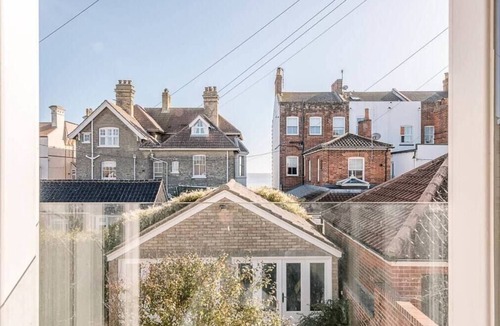 Southwold House | The White House, Southwold