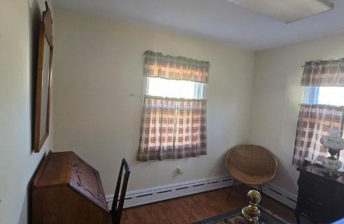 Plainfield House | The White House