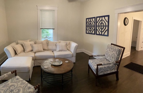 Sedalia House | The White House