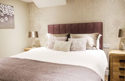 West Meon Hotel | The White Lion