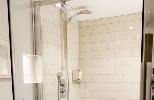 West Meon Hotel | The White Lion