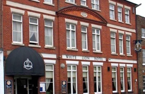 Wisbech Bed & Breakfast | The White Lion Hotel