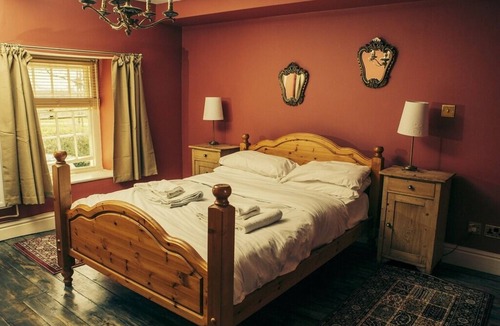 Zeals Hotel | The White Lion Inn