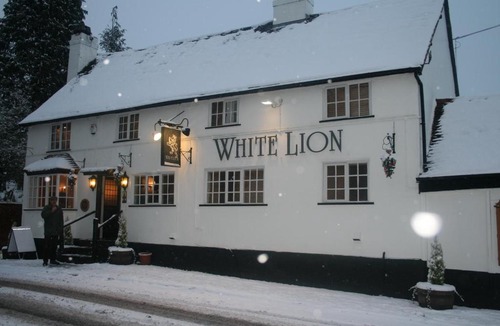 Hampton-in-Arden Hotel | The White Lion Inn